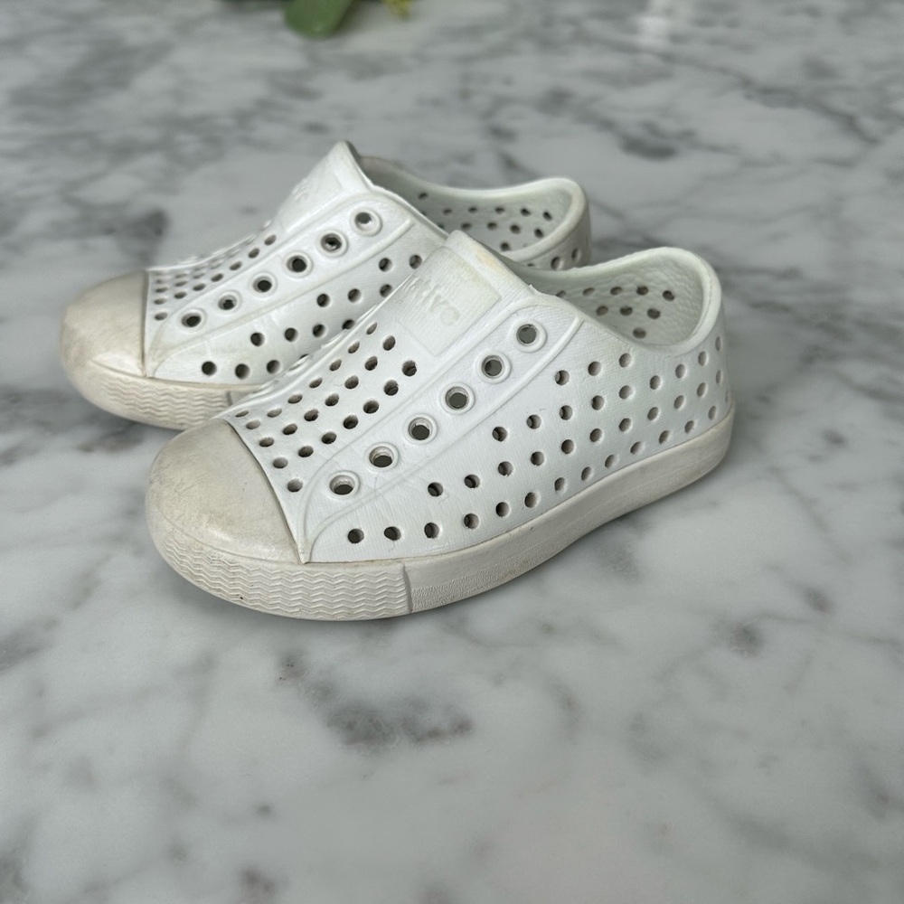 Native toddler shoes